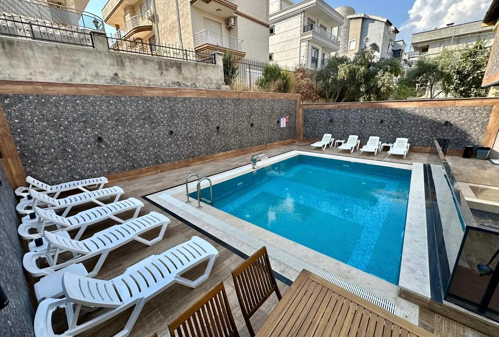 Leo Premium Apartment Kusadasi