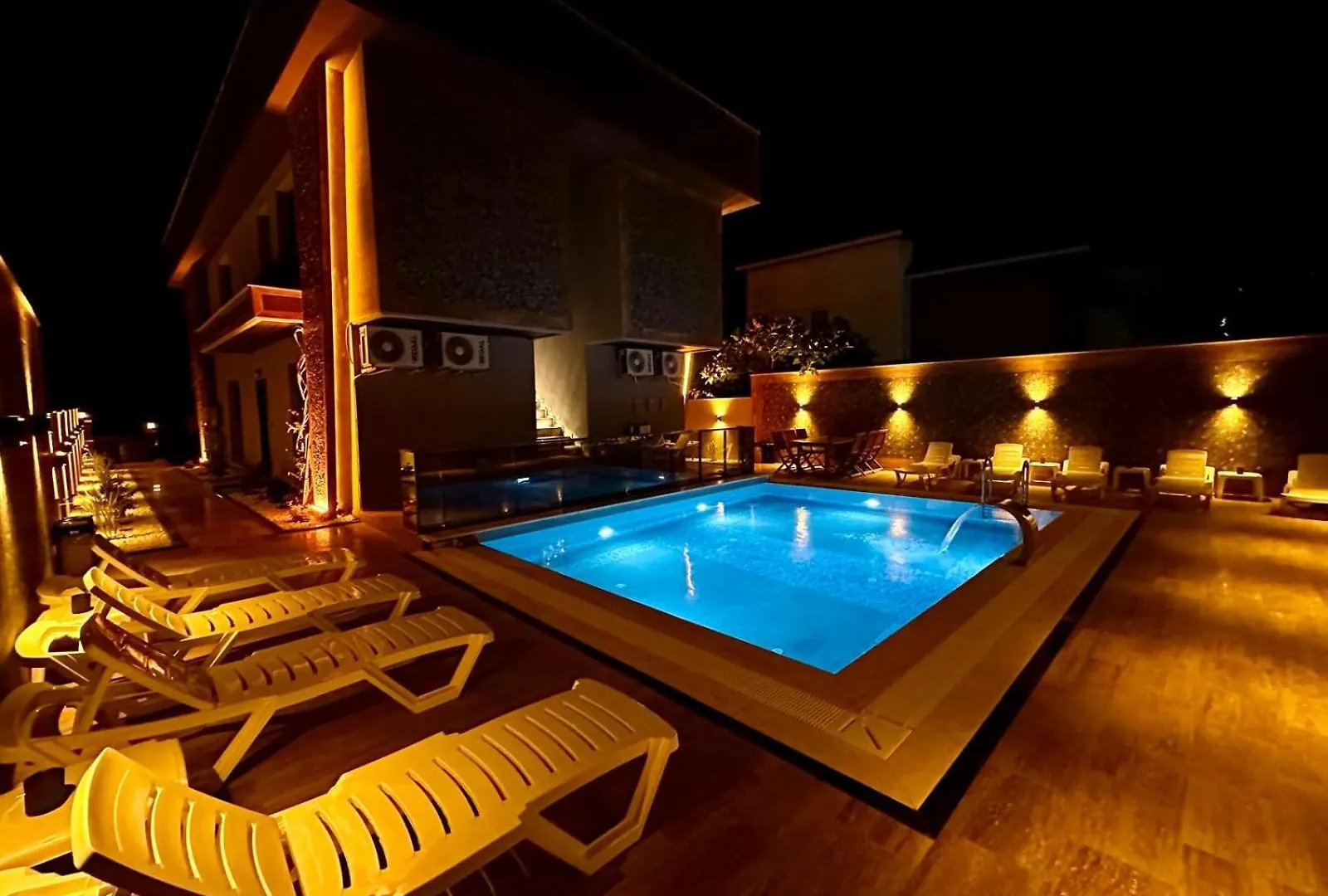 Leo Premium Apartment Kusadasi Turkey