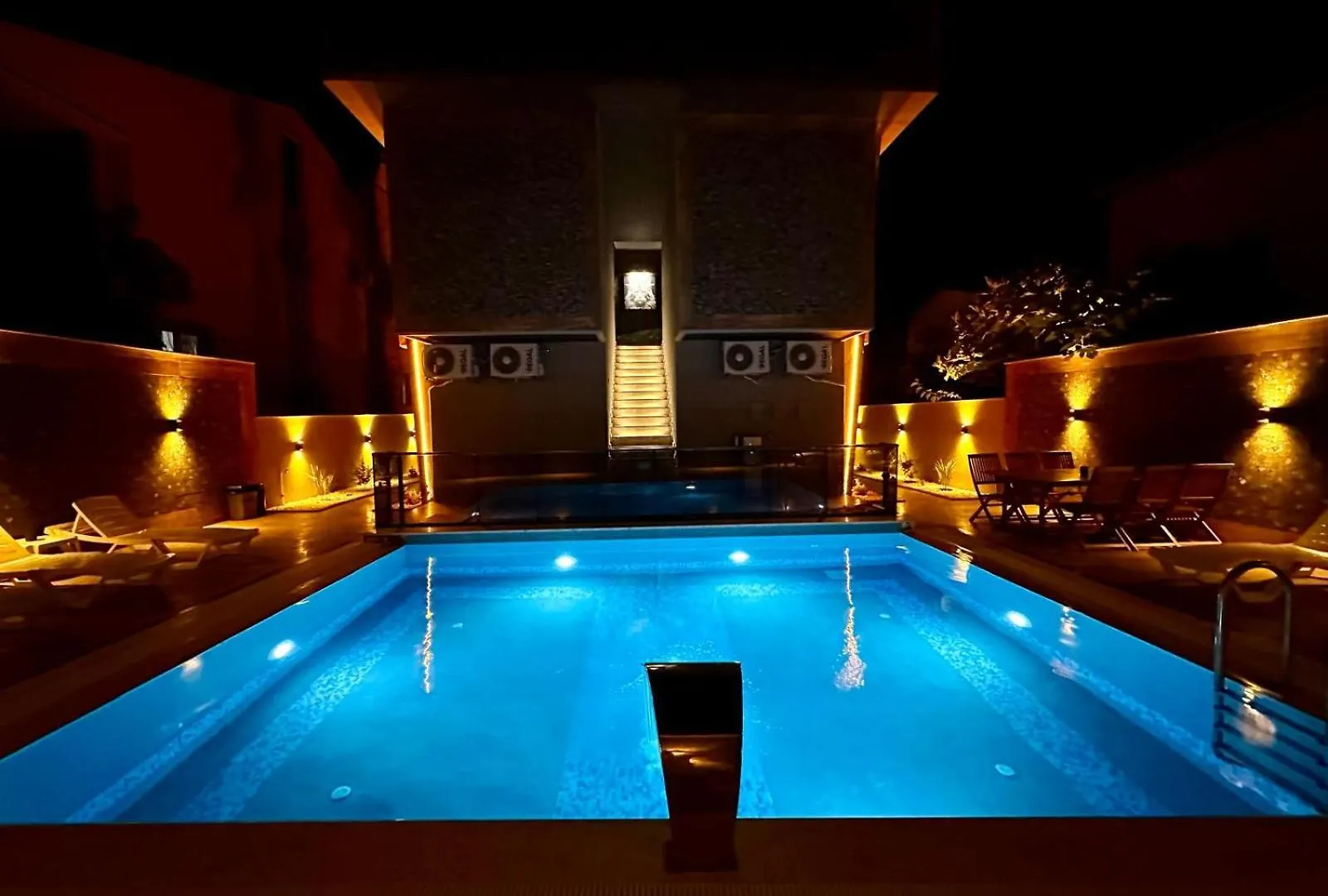 Leo Premium Apartment Kusadasi