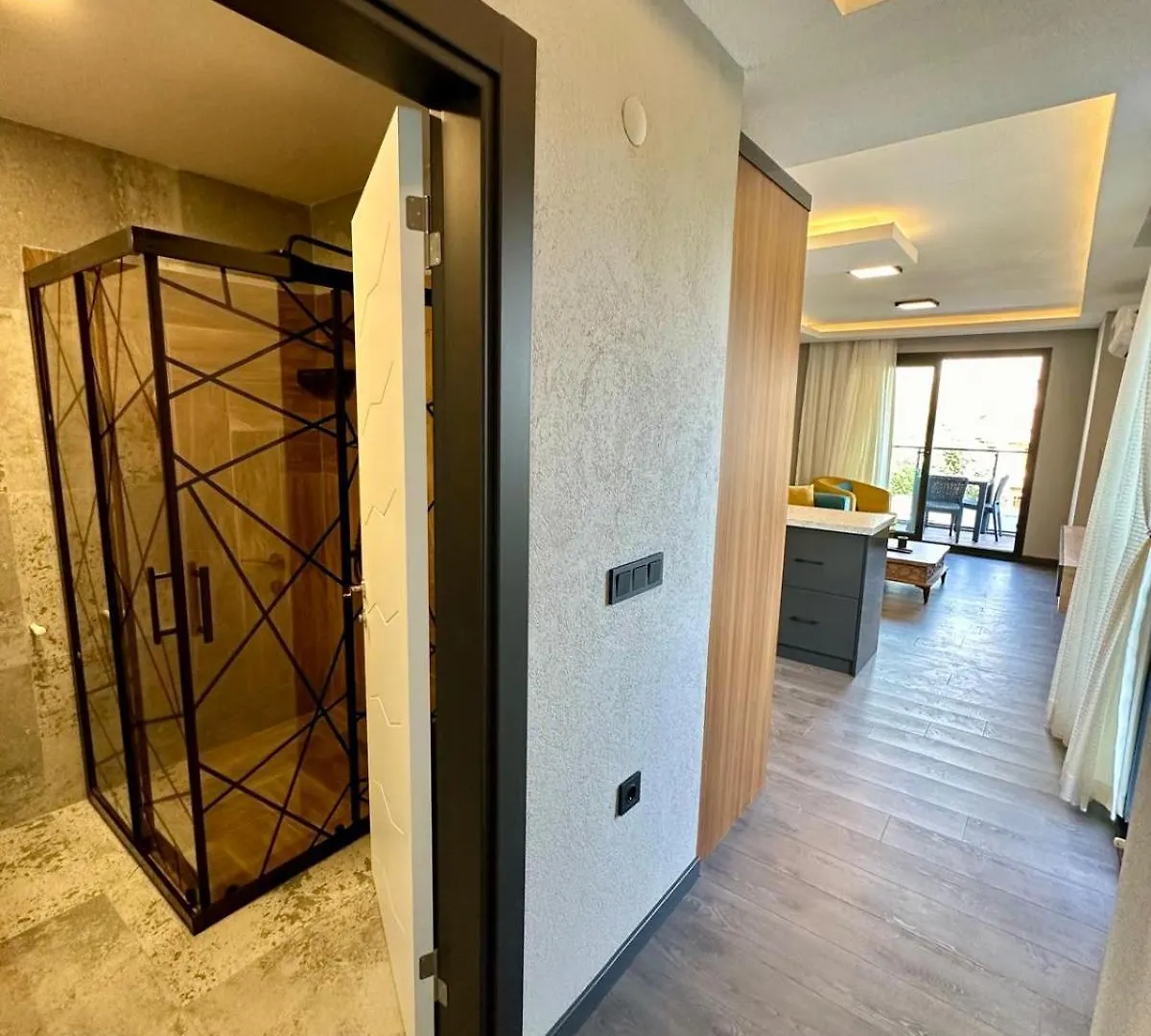 Leo Premium Apartment Kusadasi 0*,